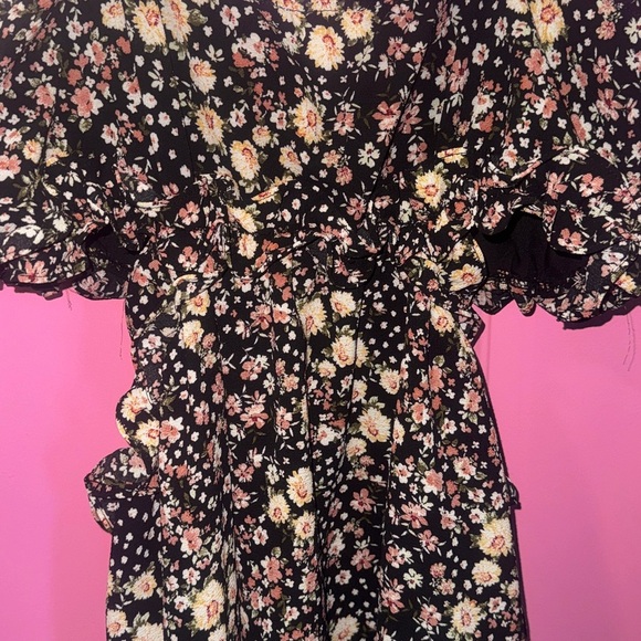 Privy Black Floral Peekaboo Waist Dress with Adjustable Straps - Picture 4 of 6